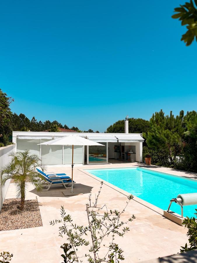 Edles Apartment In Architektenvilla Mit Grossem Pool, Sauna, Dachterrasse Und Malerischem Garten Pataias Exterior foto